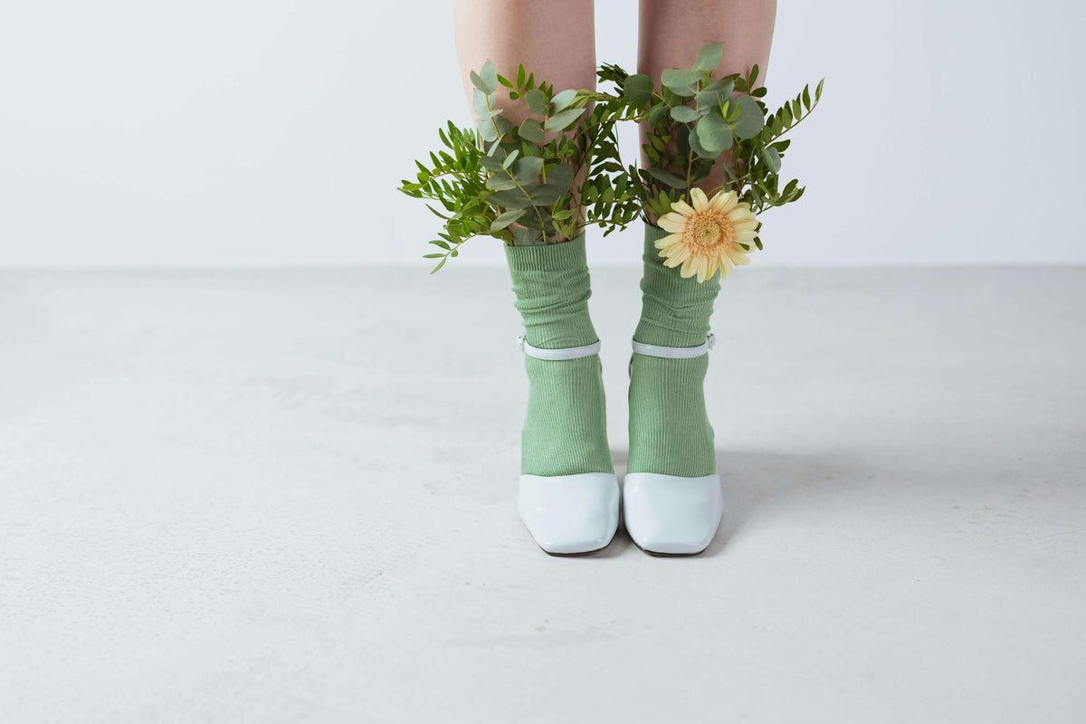 The Lifecycle of a Bamboo Sock: From Plant to Foot